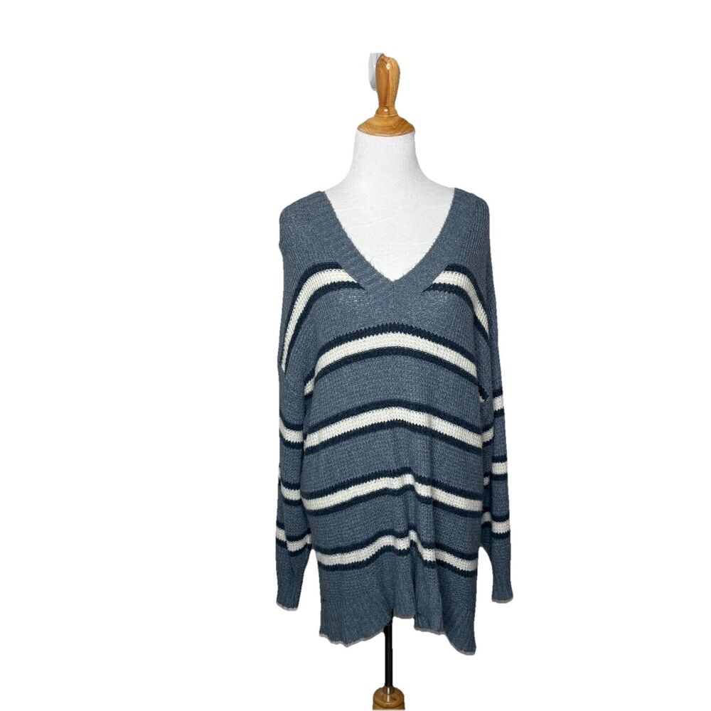 American Eagle Oversized V Neck Striped Sweater Blue White Womens Size Medium